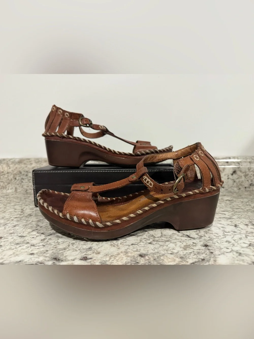 Ariat Shalimar Leather T-Strap Buckle Wedge Gladiator Sandals Women’s Size 8B